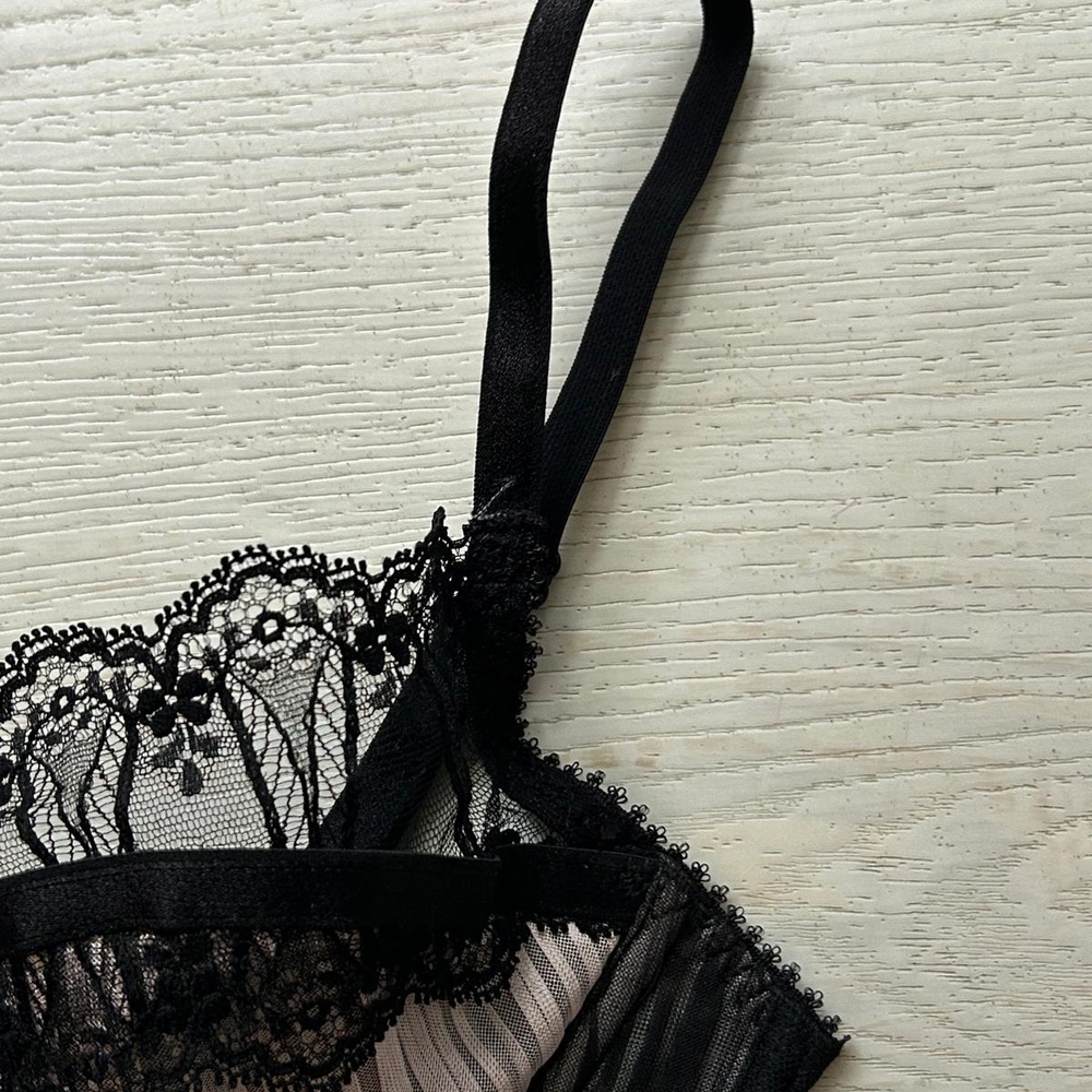 Agent Provocateur Black Lace Bra - Picture 5 of 6